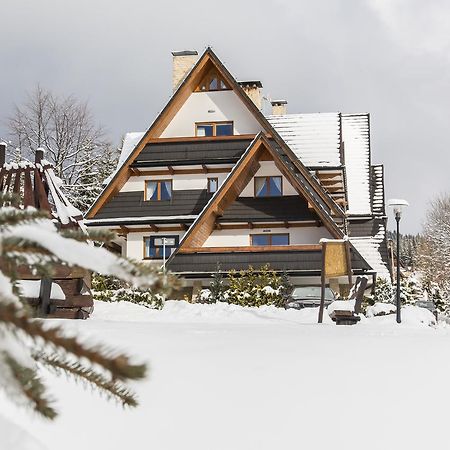 Udanypobyt Apartamenty Snowbird Кошелско Екстериор снимка